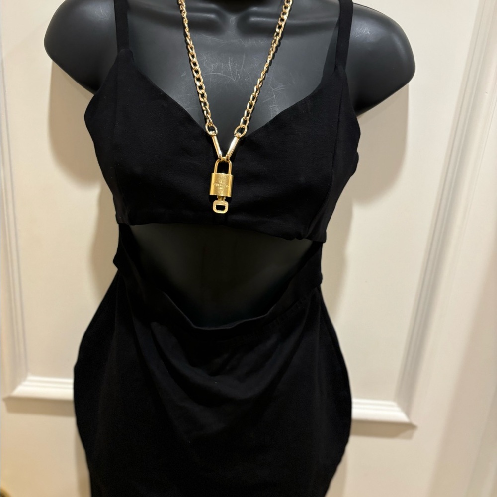 Lois Vuitton padlock with key 🔐 and necklace{#454}